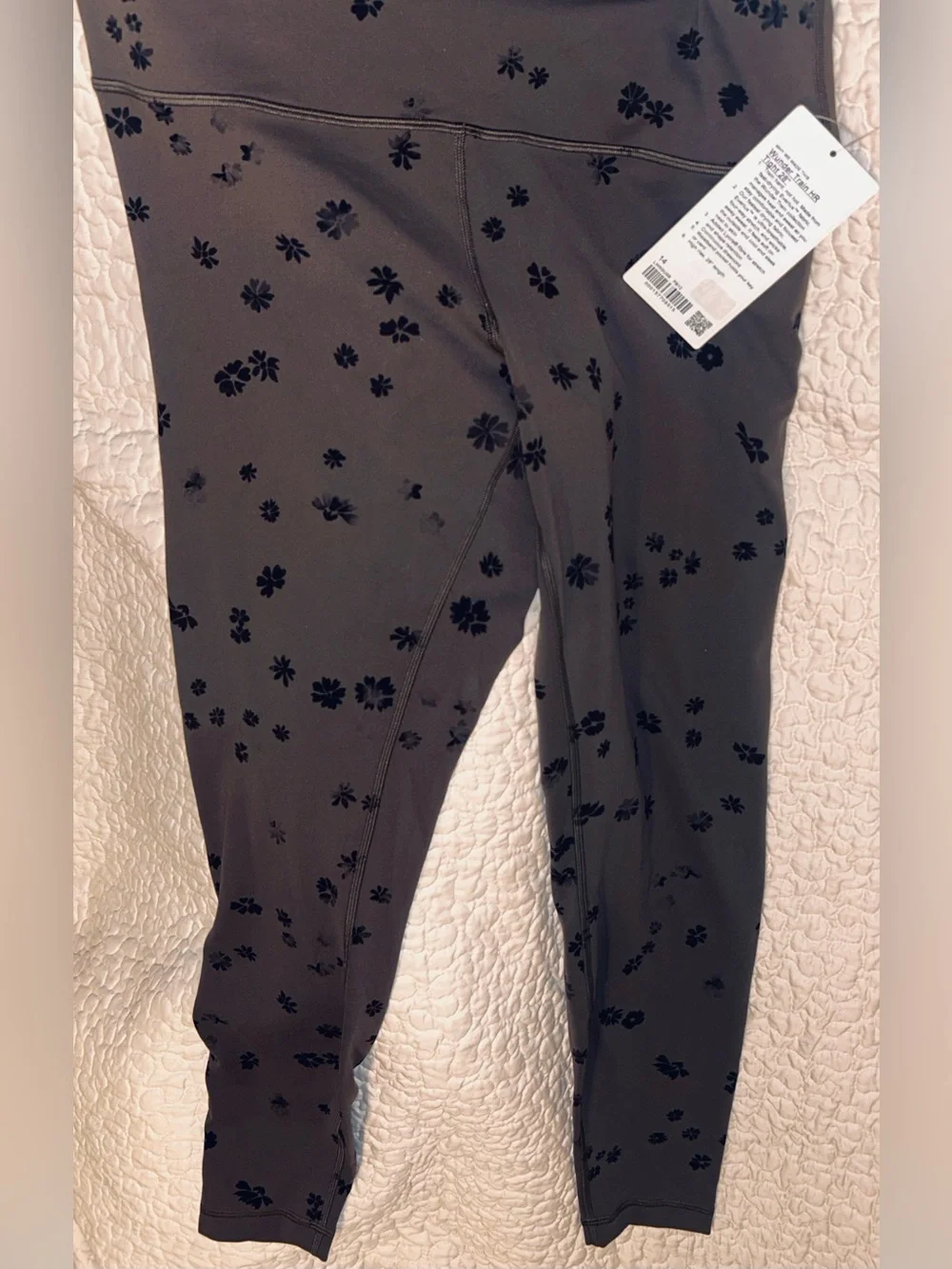 Lululemon Wunder Train High-Rise Tight 28